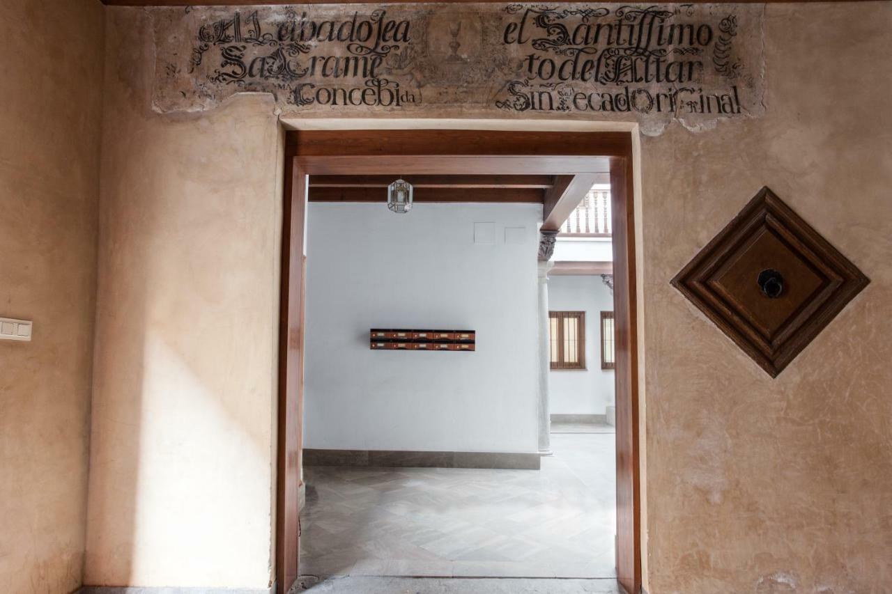 Apartamento De Lujo En Antiguo Convento Granada Luaran gambar
