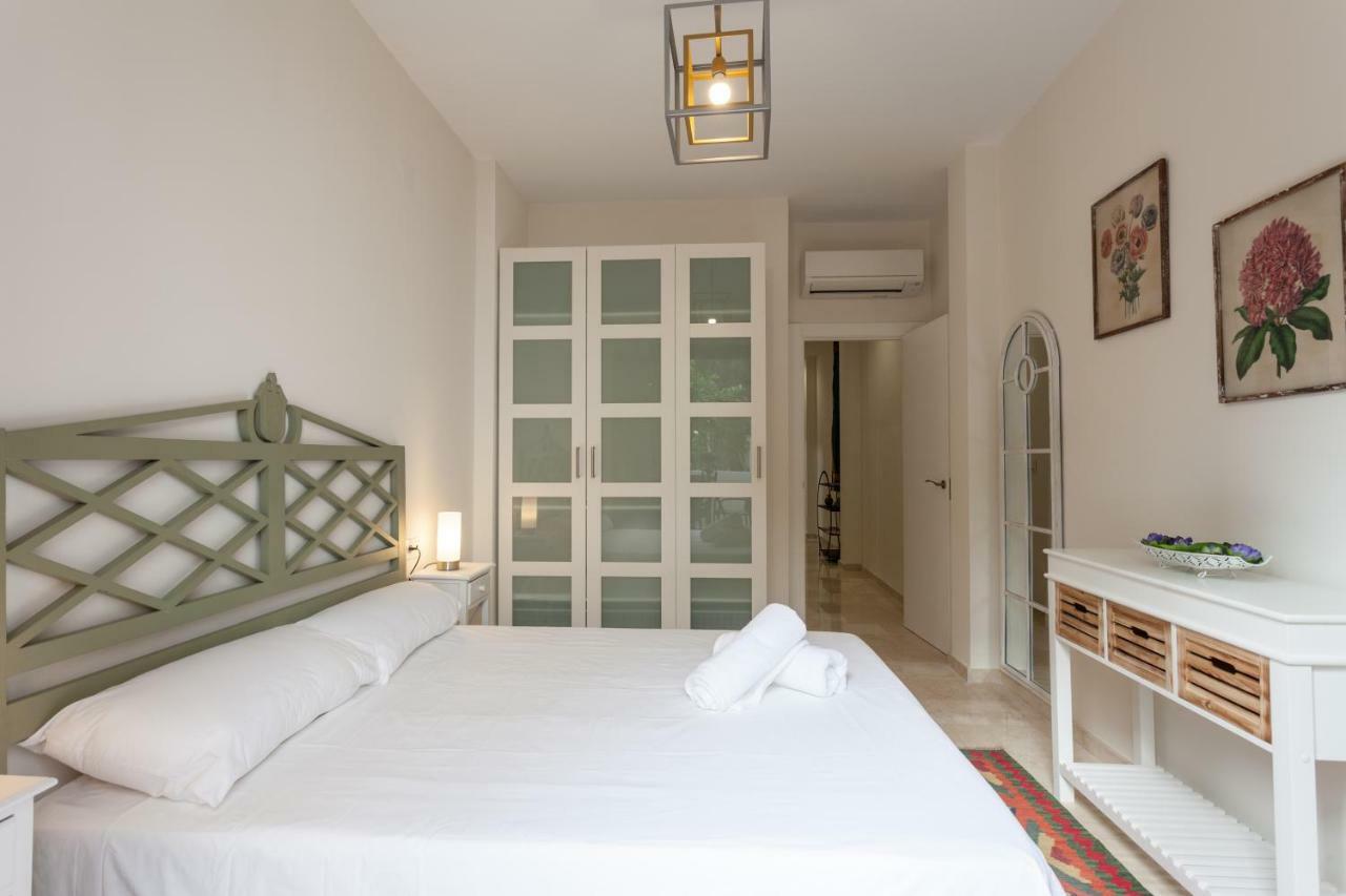 Apartamento De Lujo En Antiguo Convento Granada Luaran gambar